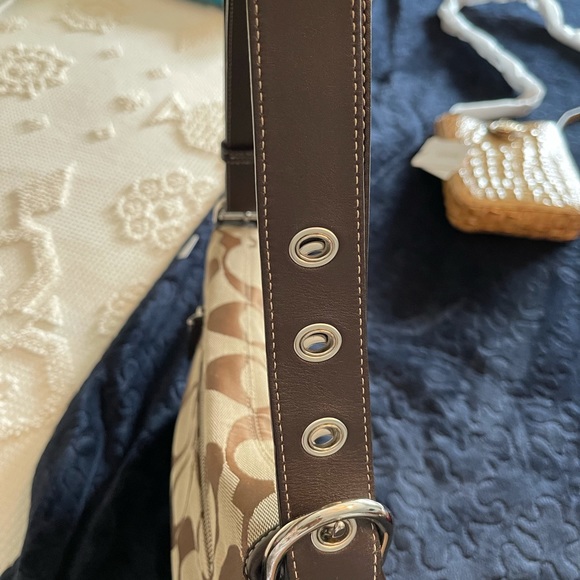 Coach Signature Shoulder Bag. Gently used. - Picture 8 of 10
